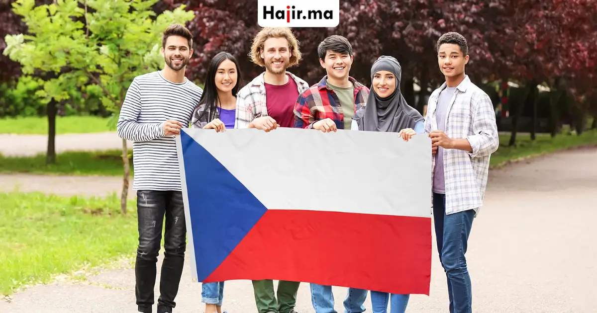 تطوع في التشيك 2026 شامل تذاكر السفر والفيزا والإقامة 1 تطوع في التشيك 2026 شامل تذاكر السفر والفيزا والإقامة